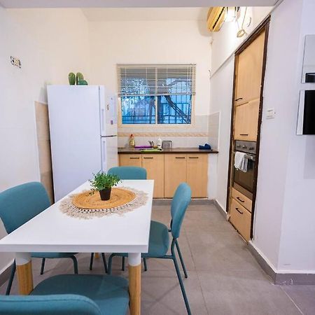 Studio Apartment In Ben Yehuda Cozy And Convinent Tel Aviv Exterior foto